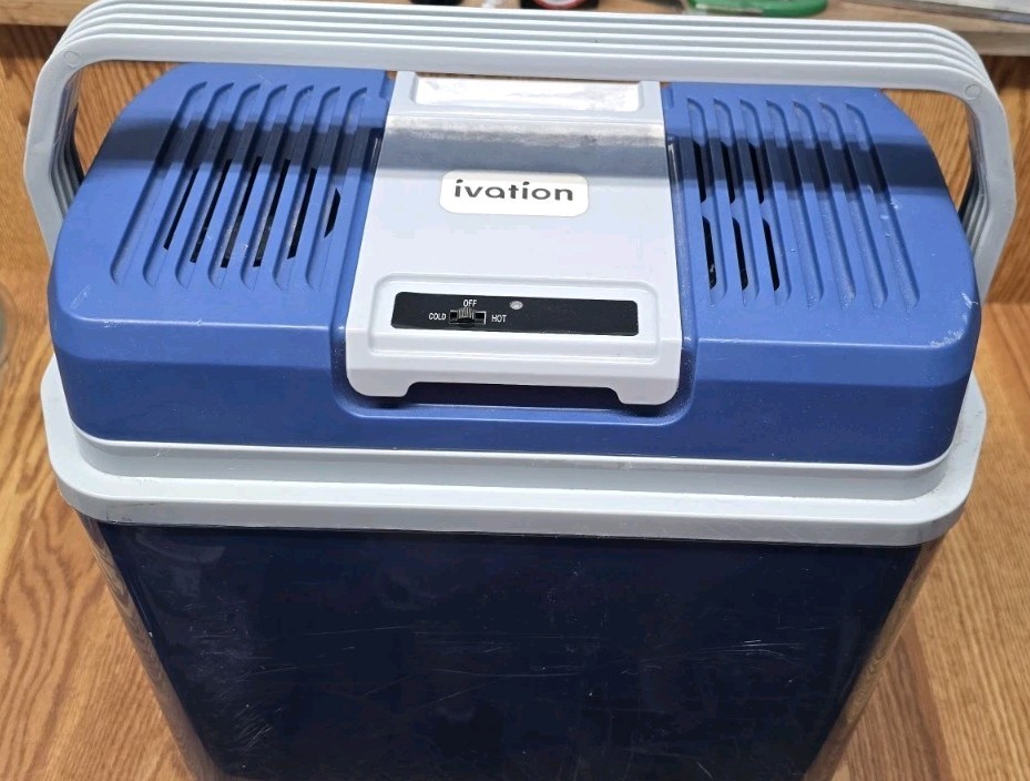 24L Ivation Navy Blue Cooler & Warmer Has Car And Home Power Supplies Tested VGC