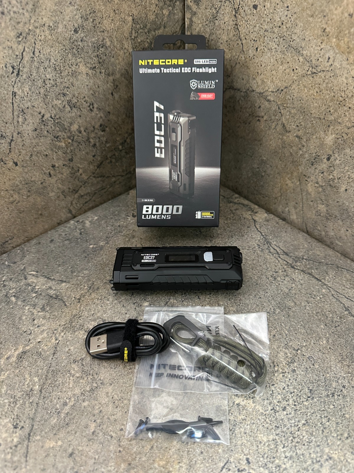 Nitecore EDC37 Rechargeable Flat EDC Flashlight – USB-C 8000 Lumens