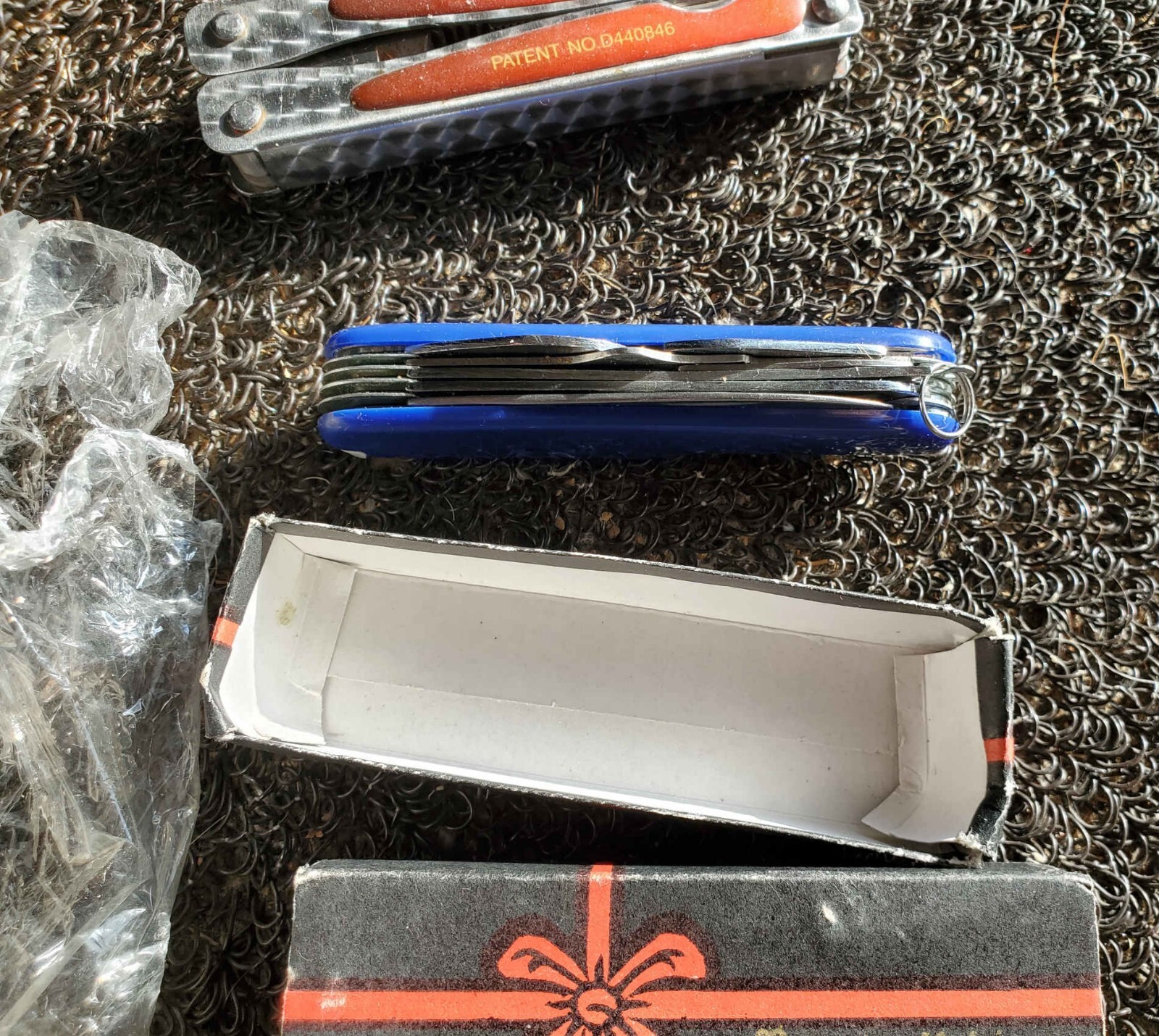 Multitool Sheffield 1200E Stainless Pliers Style AND New pocketknife multitool
