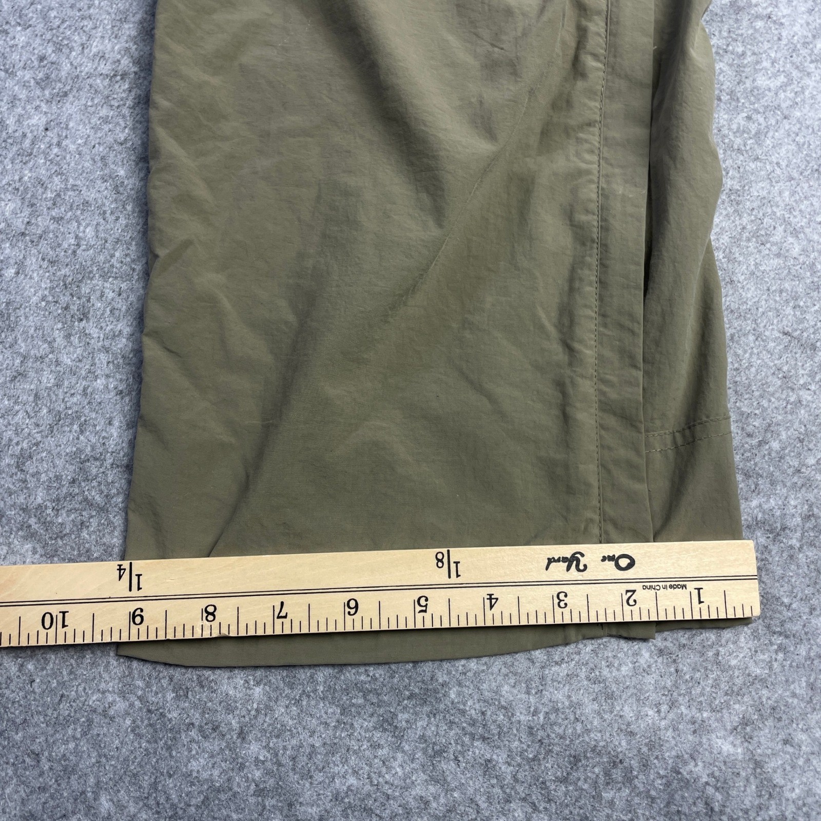 Rei Mens Cargo Pants 34×30 Olive Green Nylon Regular Fit Made in China Relaxed