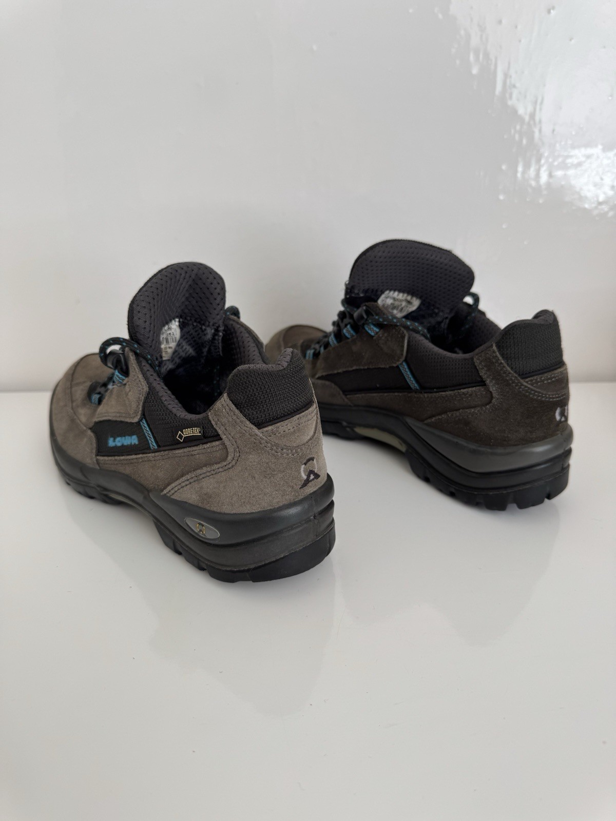 Lowa Tiana GTX Lo Ws Women’s Hiking Boots Gore-Tex Gray/Black/Blue Size 40