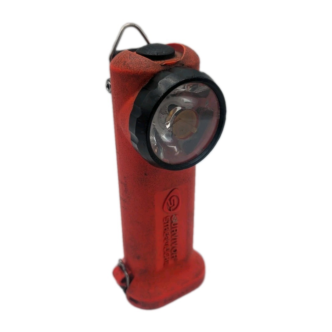 Streamlight Survivor LED Right Angle Flashlight W/ Smoke Cutter Plugs