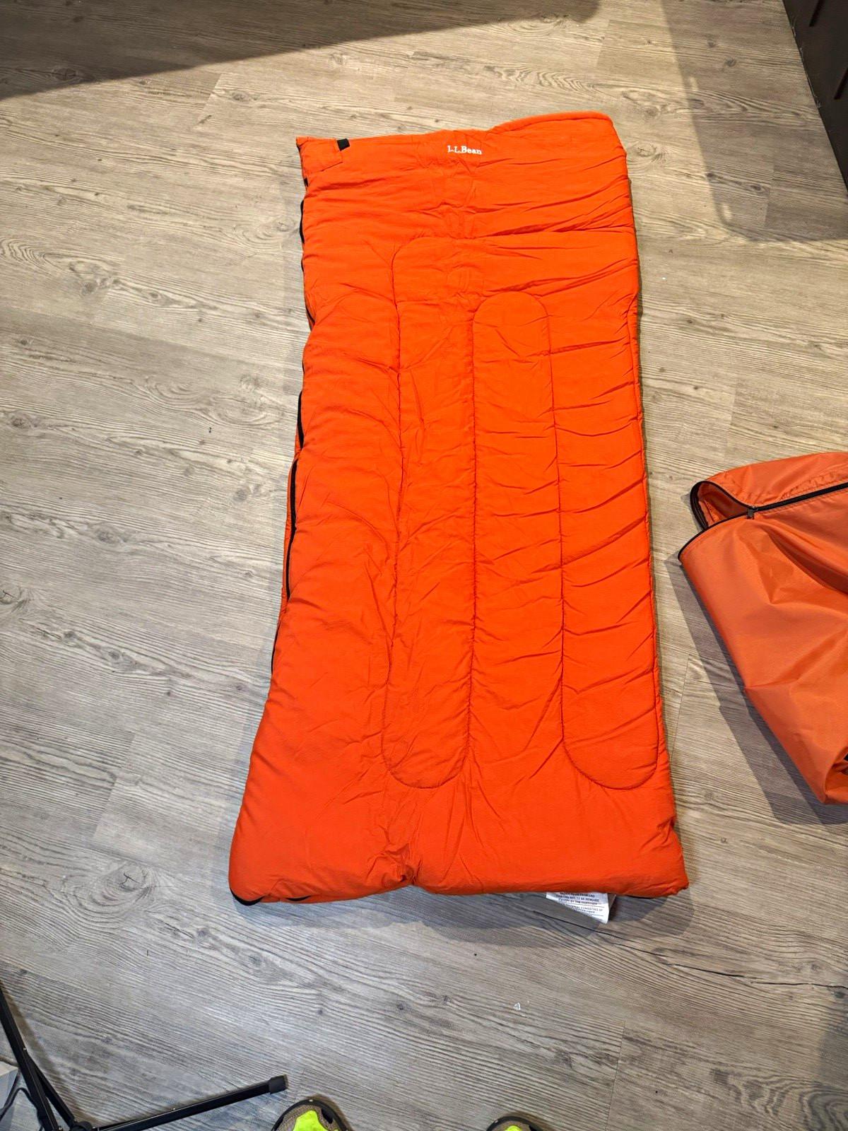 L.L.Bean 40°F Camp Bag Rectangular Sleeping Bag Orange Synthetic w/ Stuff Sack