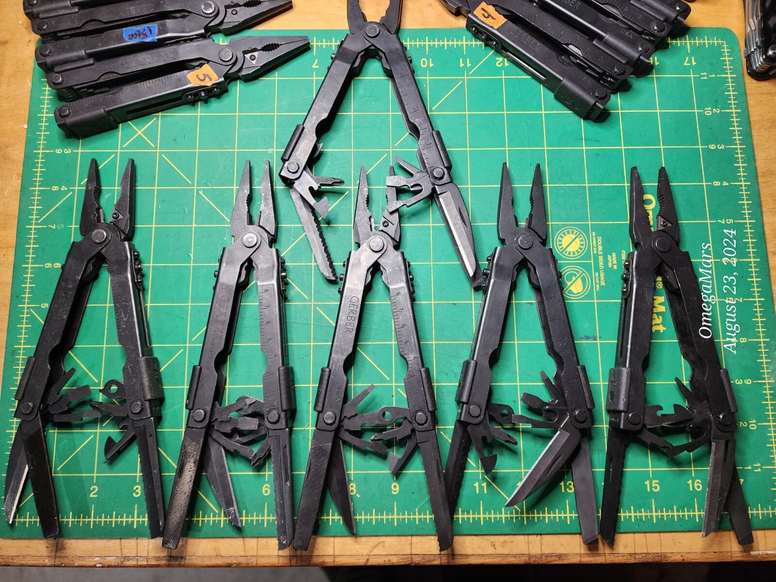 Gerber black MP 600 x1(ONE) per. Multi-Plier 600 Excellent, W/ Sheath, READ