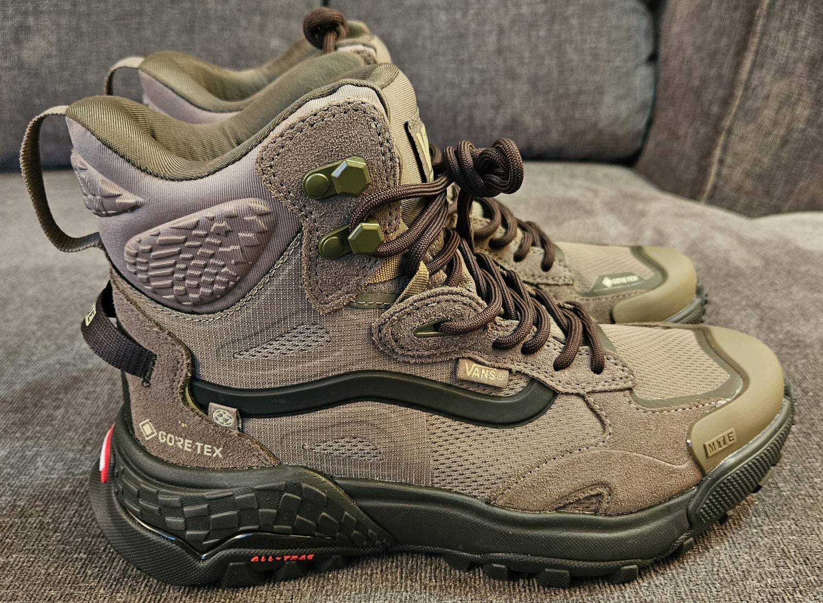Vans UltraRange EXO Hi GORE-TEX MTE-3 Walnut Brown Men 6.5 Women 8 VN0A5JHZ92S