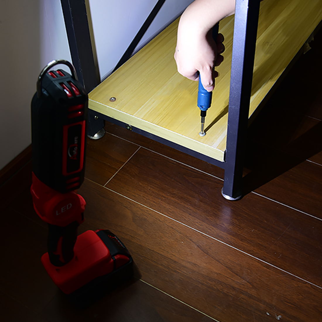 Wireless LED Work Light for Milwaukee M 18 18V Battery w/USB Cordless Outdoor