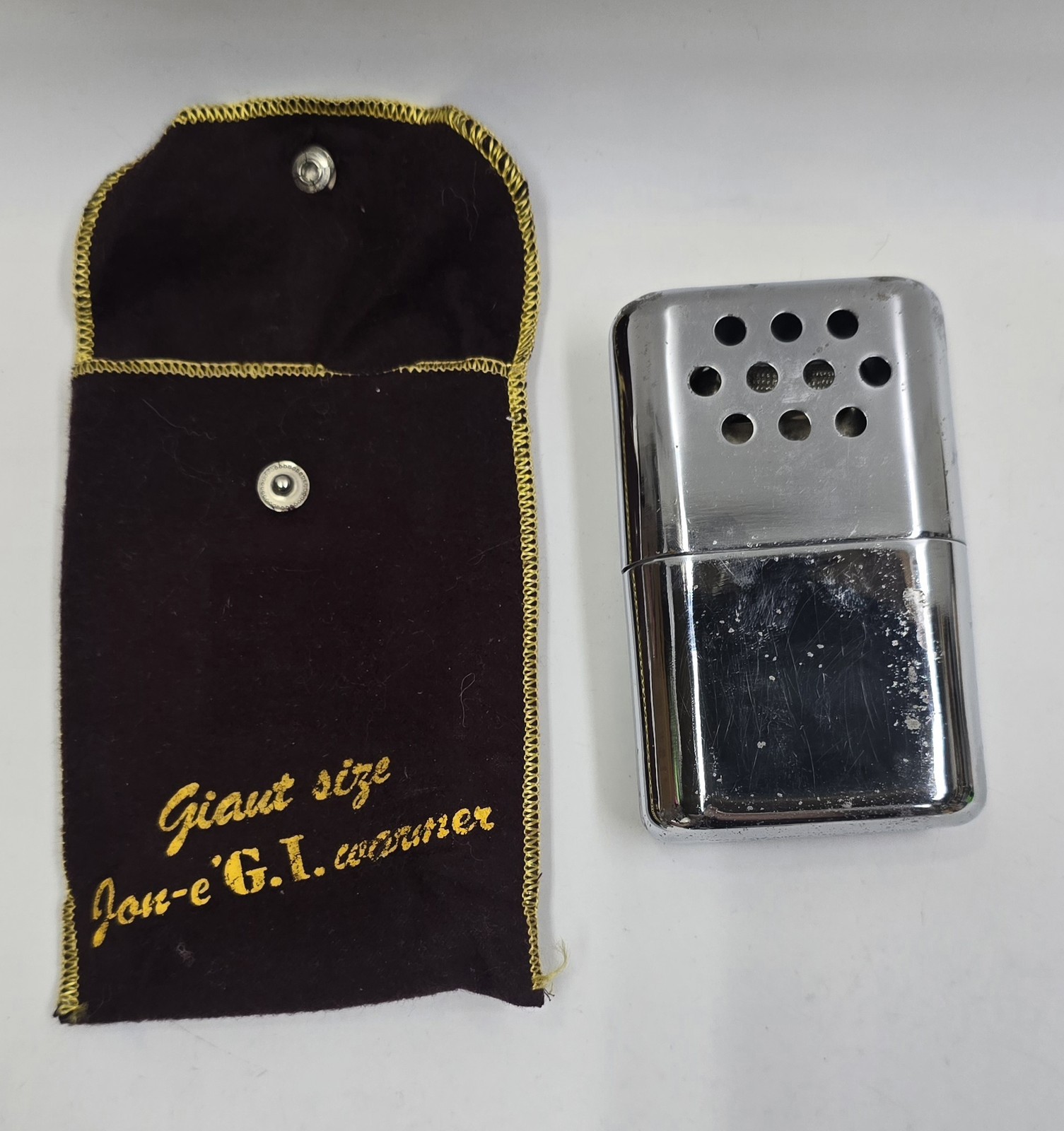 Vintage Jon-e G.I. Giant 4.5″ Catalytic Hand Warmer with Pouch Made in USA