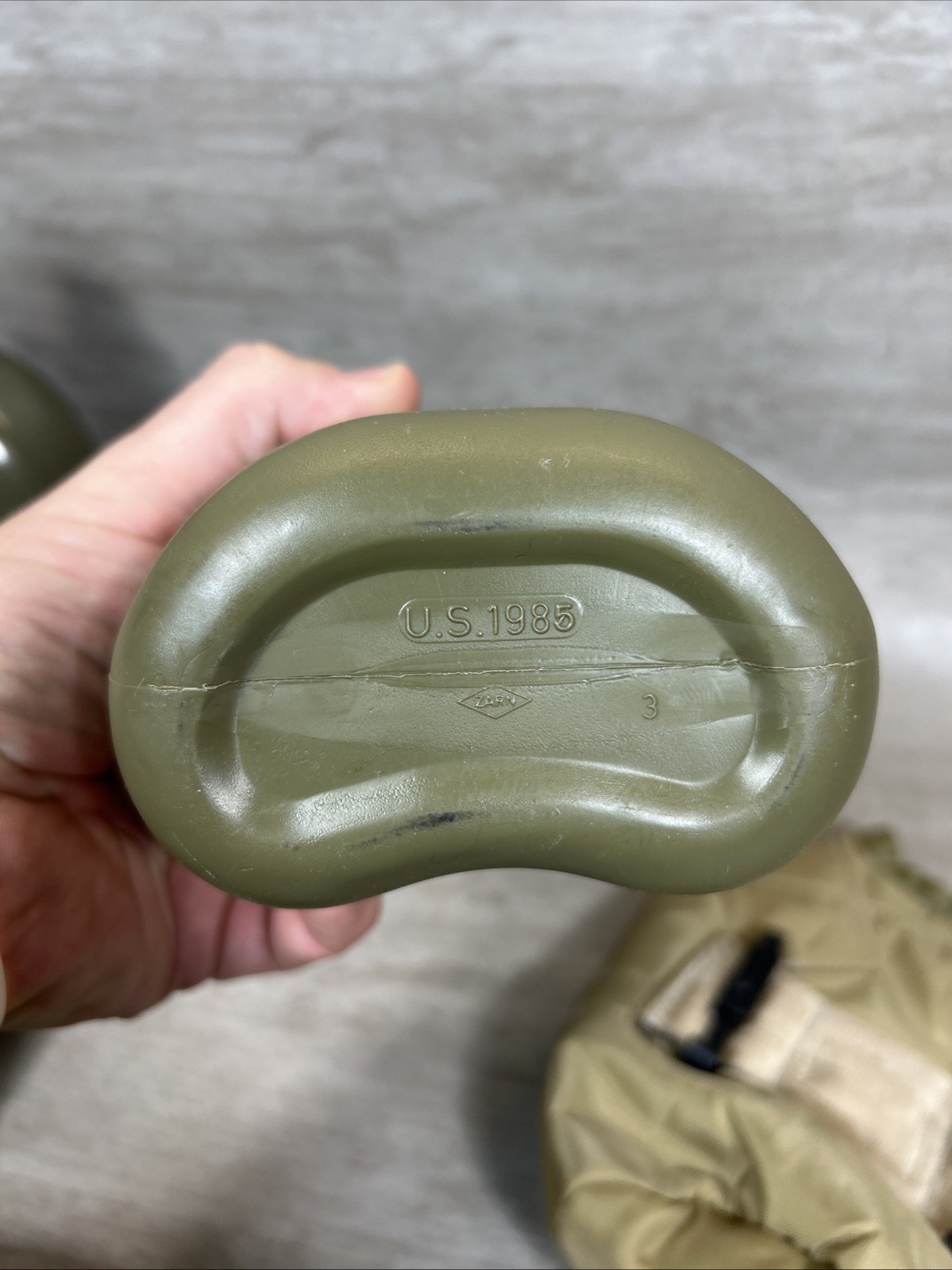 US Military Issue LOT Quart Canteen W/ Pouch LC-2 Green Canteen Cup Utensil