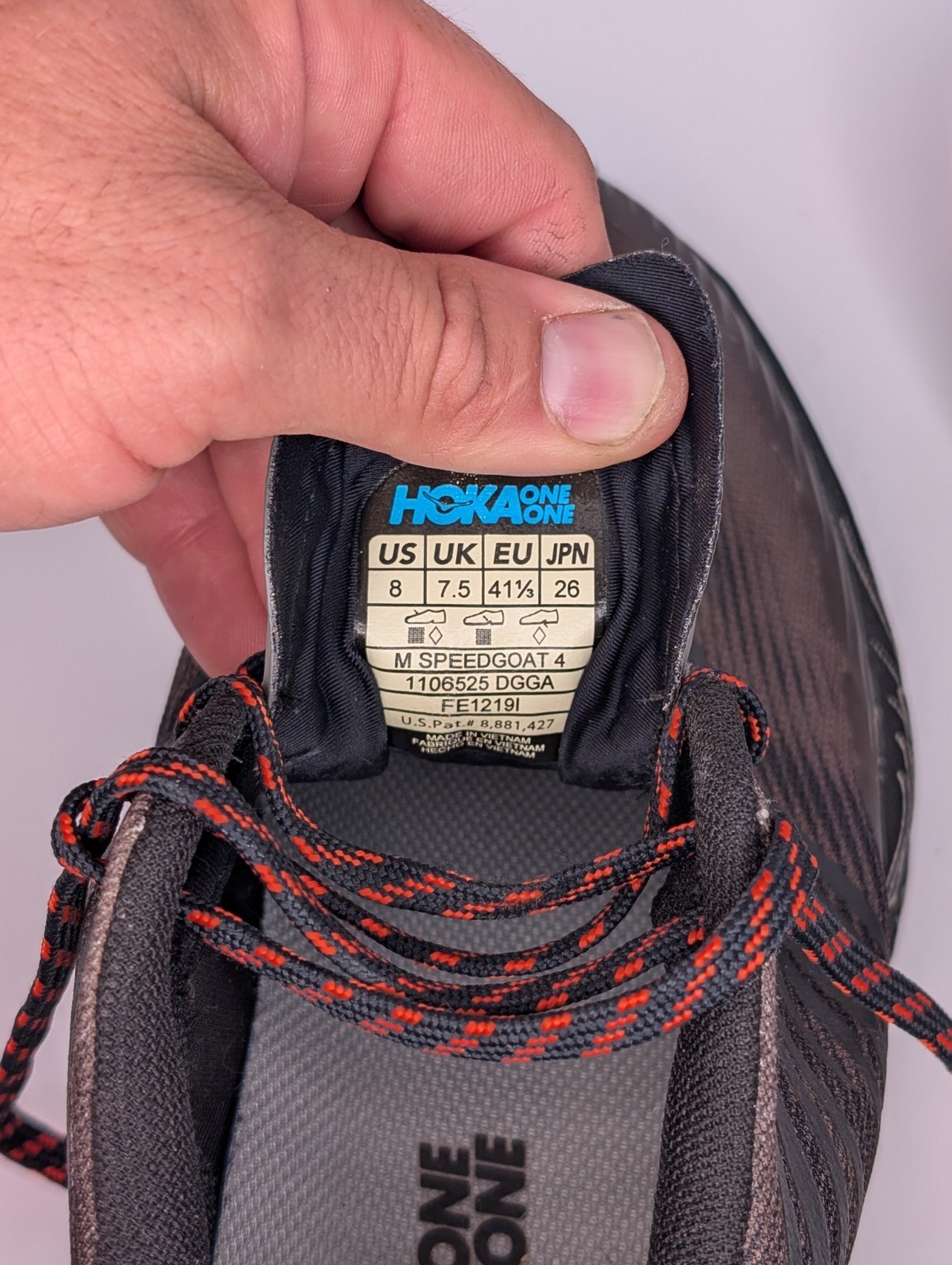 HOKA ONE ONE Speedgoat 4 Men’s Trail Hiking Shoes Black/Gray/Orange US 8 M DGGA