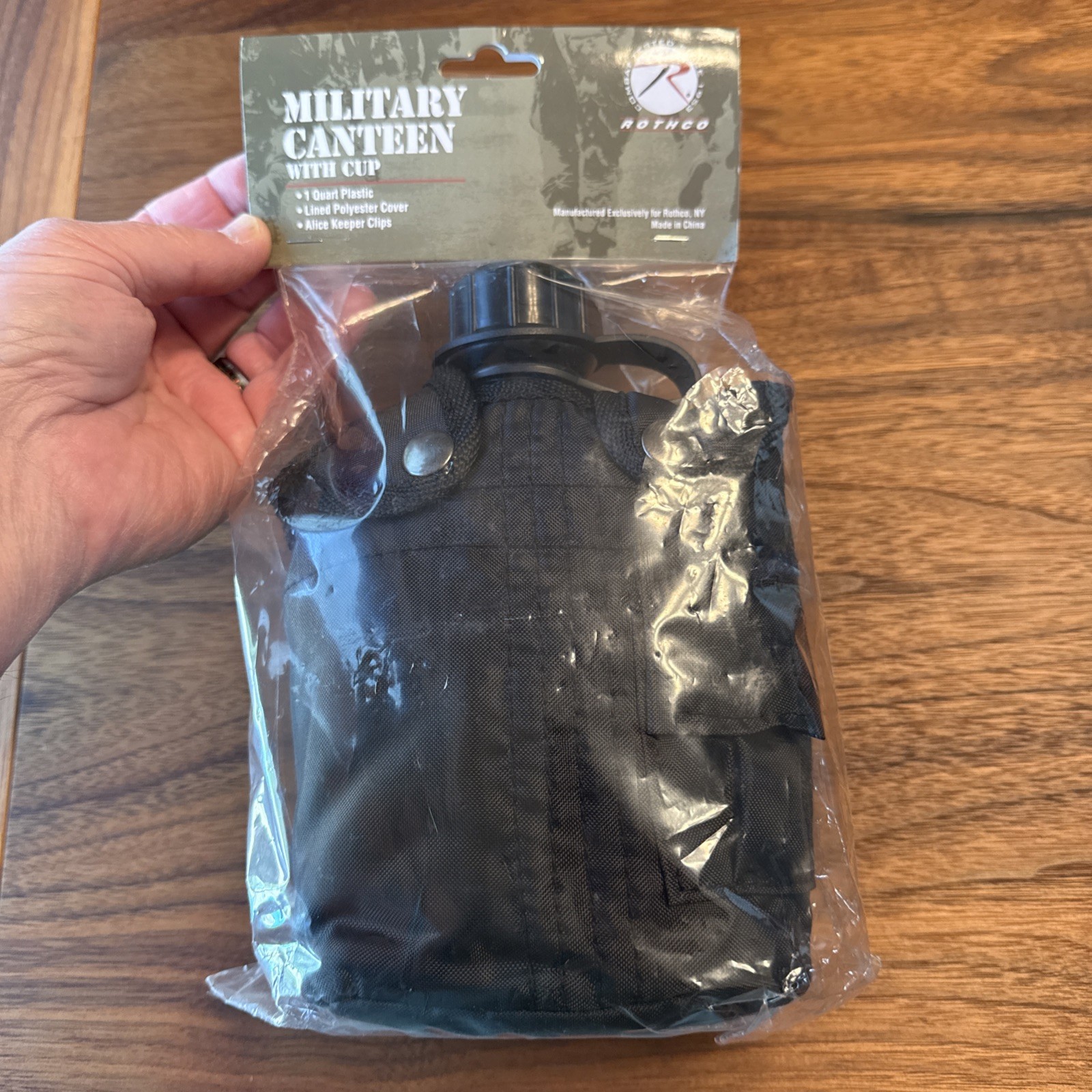 Rothco 1 Qt Military Canteen Black Plastic With Polyester Cover NWT Alice Clips
