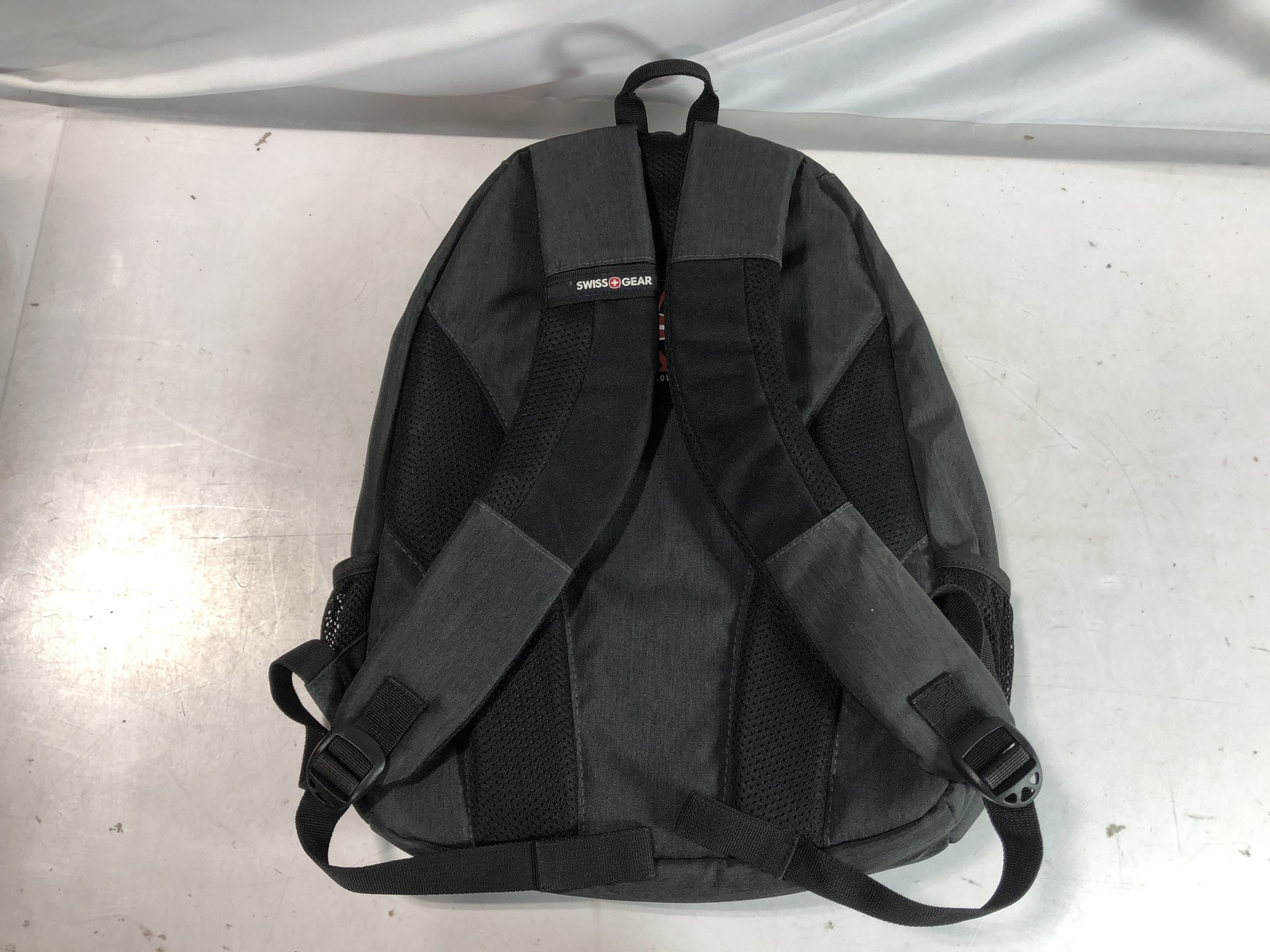 Swiss Gear ScanSmart Backpack Dark Gray Padded Laptop Compartment Multiple Pock
