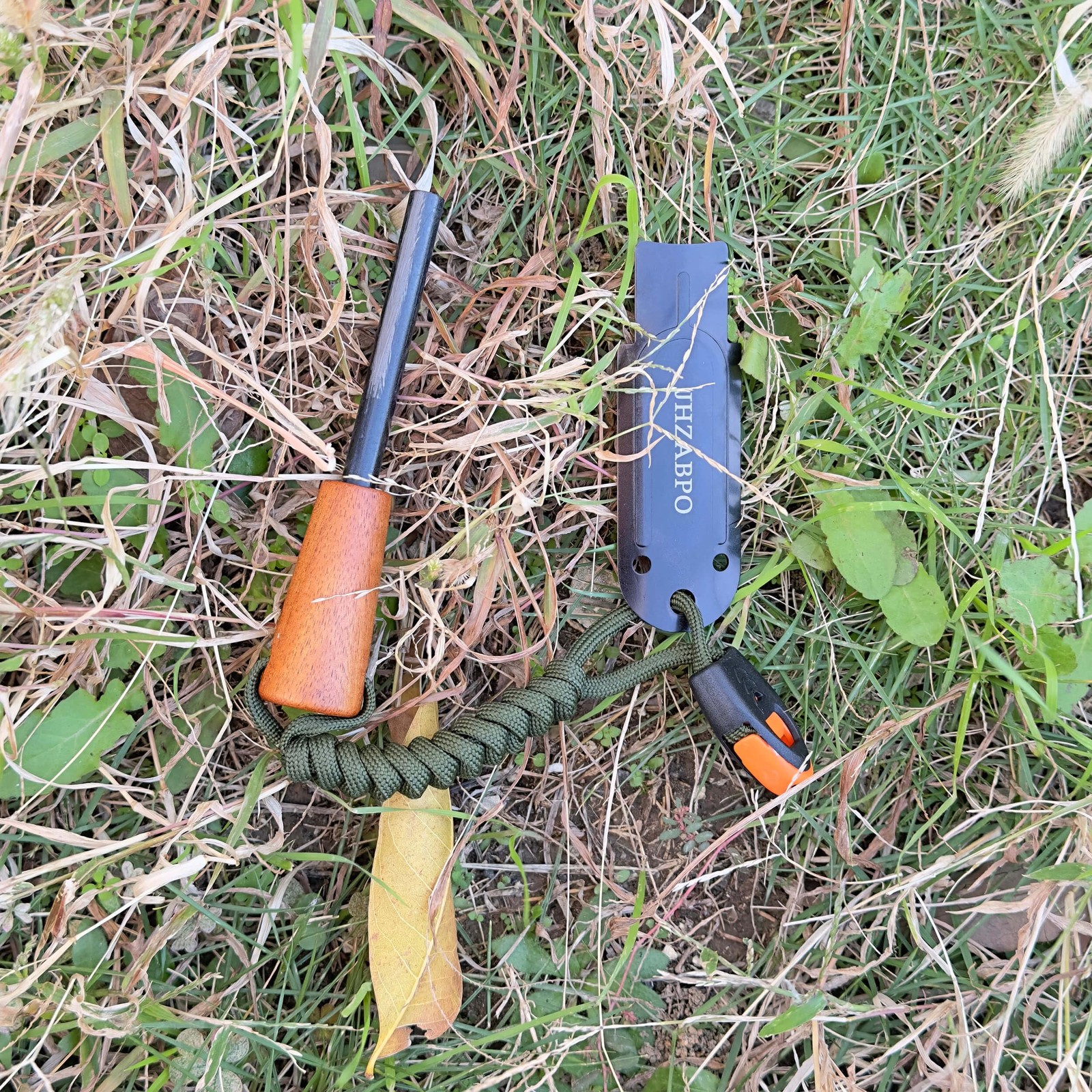 JHZABPO Ferro Rod Survival Kit, Flint and Steel Fire black, orange