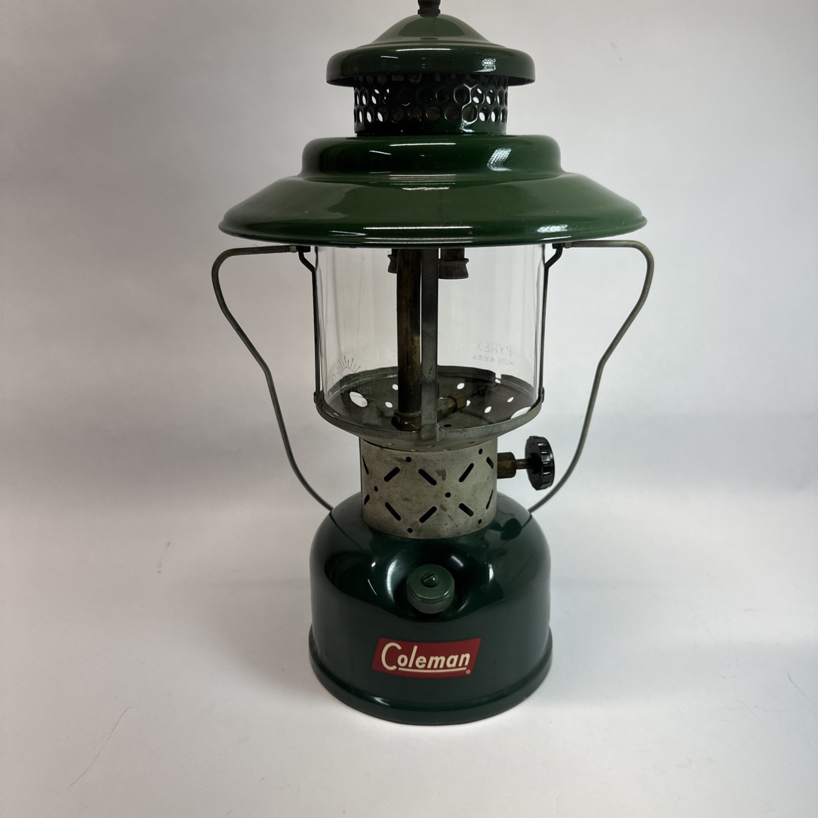 Vintage Coleman Lantern 228E Double Mantle Gas 1957 Pyrex Globe Untested