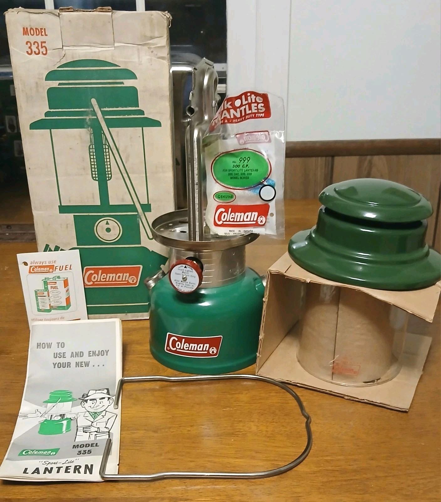 Coleman Model 335 “Sport-Lite” Single Mantle Lantern Canada Unfired Original Box