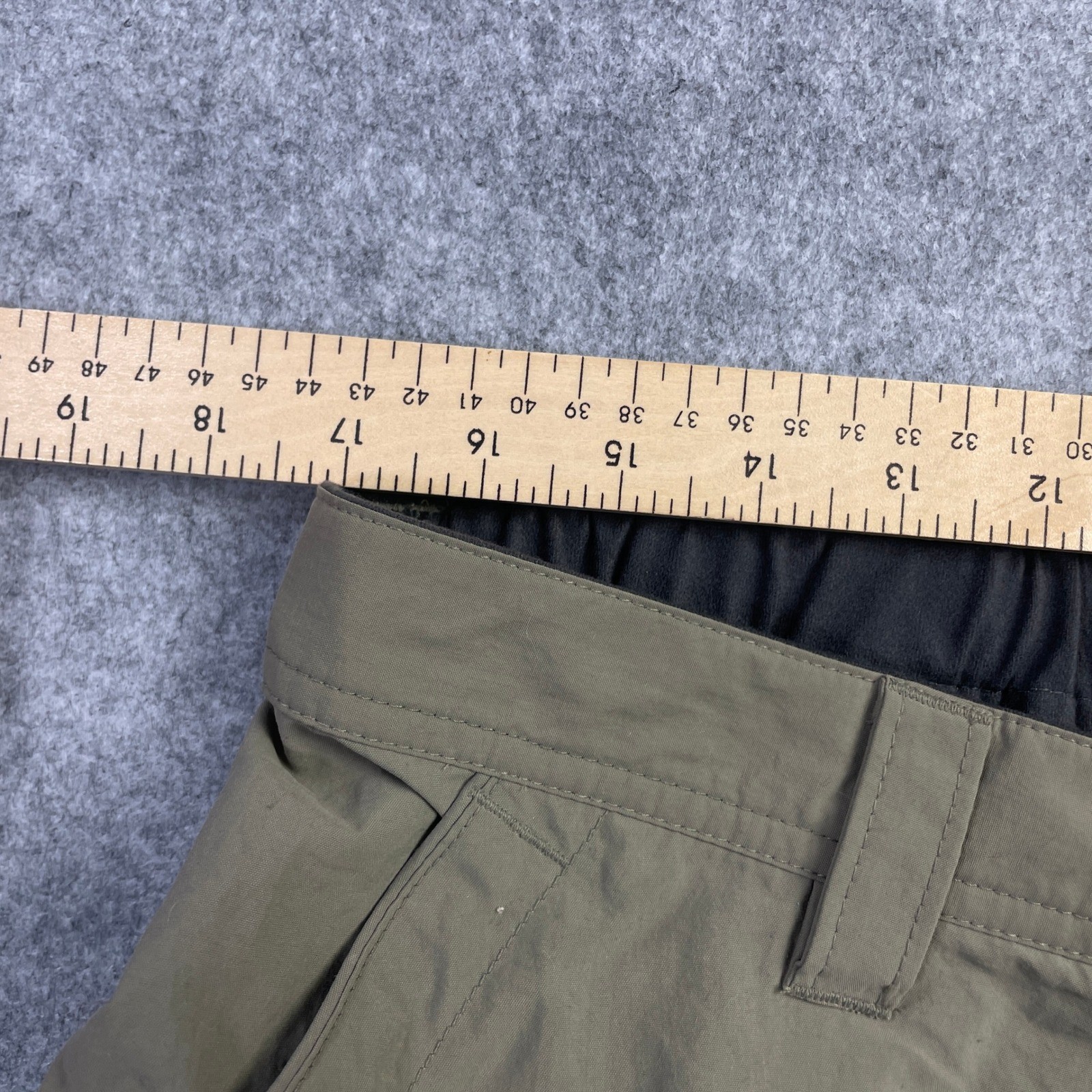 Rei Mens Cargo Pants 34×30 Olive Green Nylon Regular Fit Made in China Relaxed