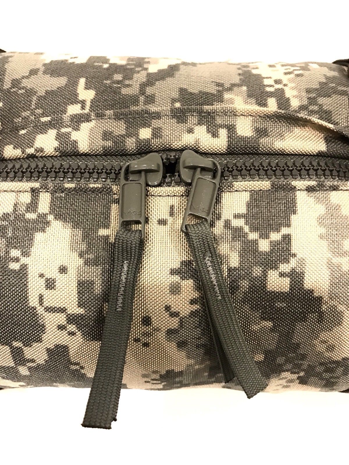 USGI ARMY MOLLE II WAIST PACK ACU UCP Camo US Military HIP BUTT FANNY POUCH MINT