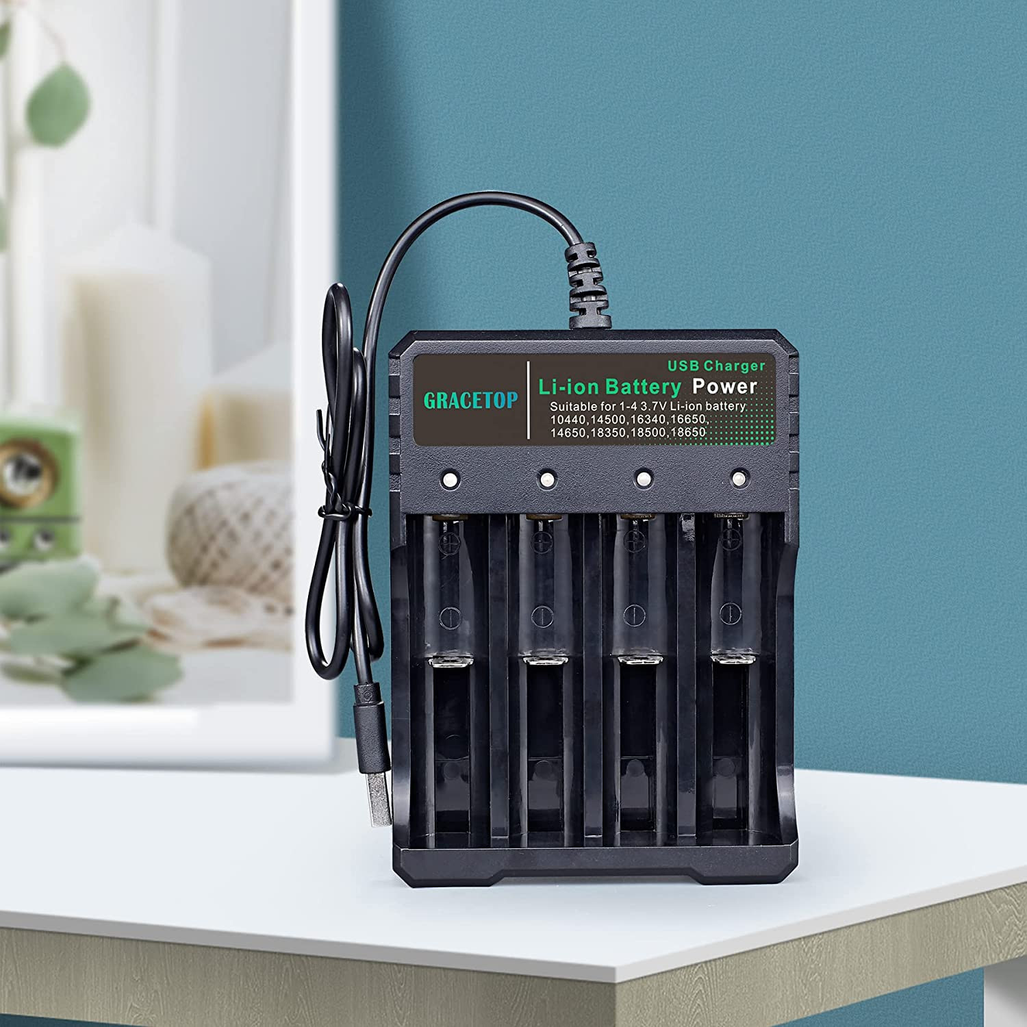 18650 Battery Charger 4-Bay 5V 2A for Rechargeable Batteries 3.7V Li-Ion