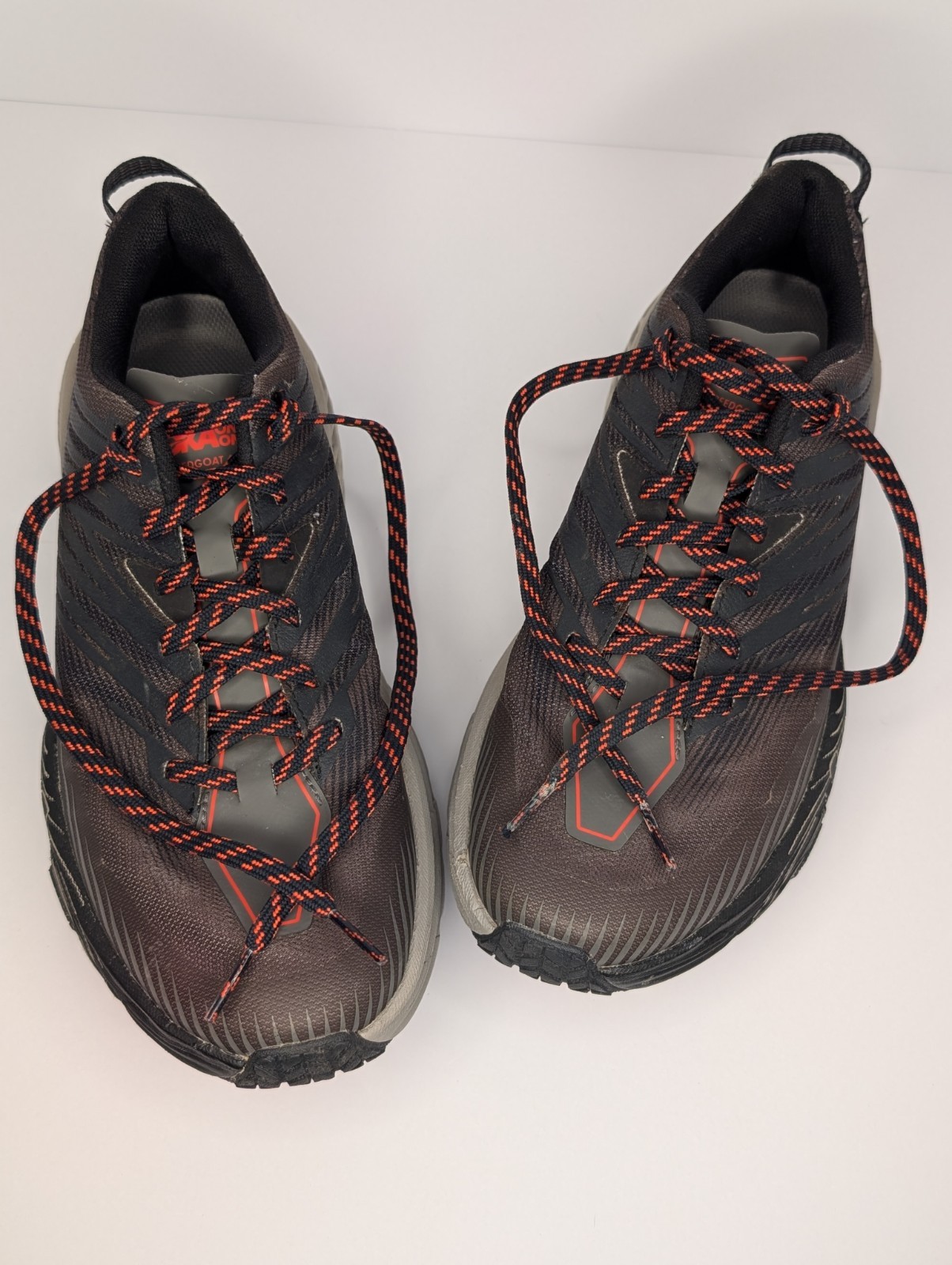 HOKA ONE ONE Speedgoat 4 Men’s Trail Hiking Shoes Black/Gray/Orange US 8 M DGGA