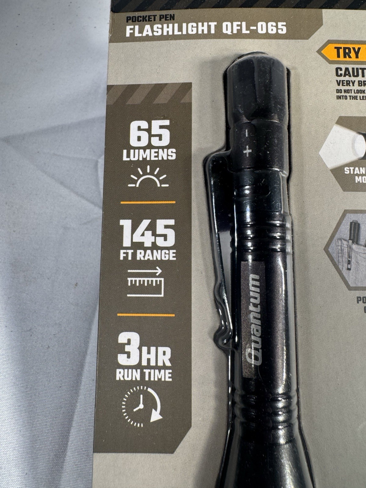 Quantum Pocket Pen LED Flashlight QFL-065 145 Ft Range 65 Lumens AAA batteries