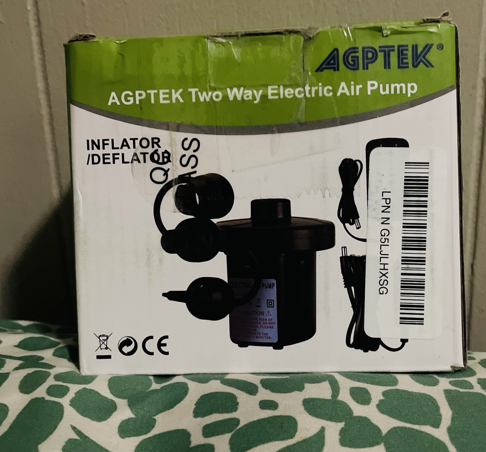 AGPTEK Two Way Electric Air Pump Inflator Deflator w Nozzles AC DC