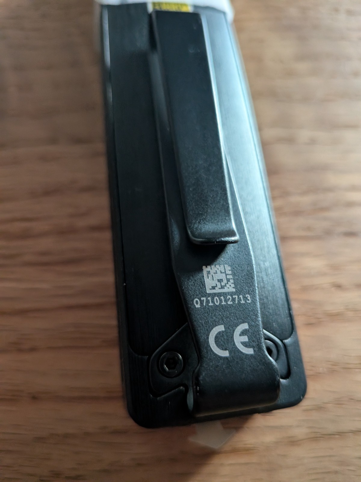OLIGHT ARK PRO ULTRA ONYX BLACK