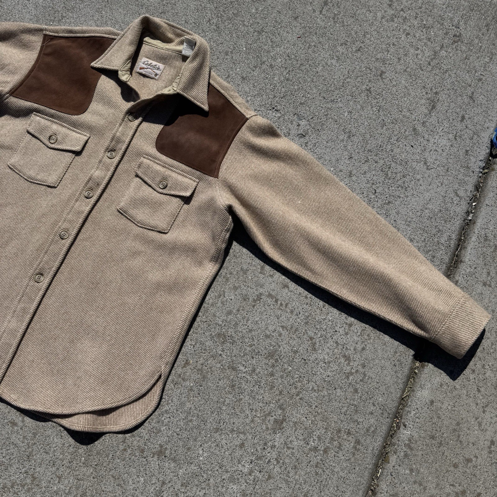 Vtg. Cabelas Wool Blend Hunting Shirt Tan Herringbone Shooting Patches Mens XL