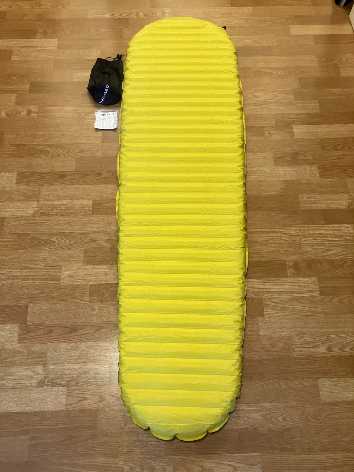 Therm-a-Rest NeoAir XLite Sleeping Pad 20 x 70 x 2.5 inches yellow ultralight