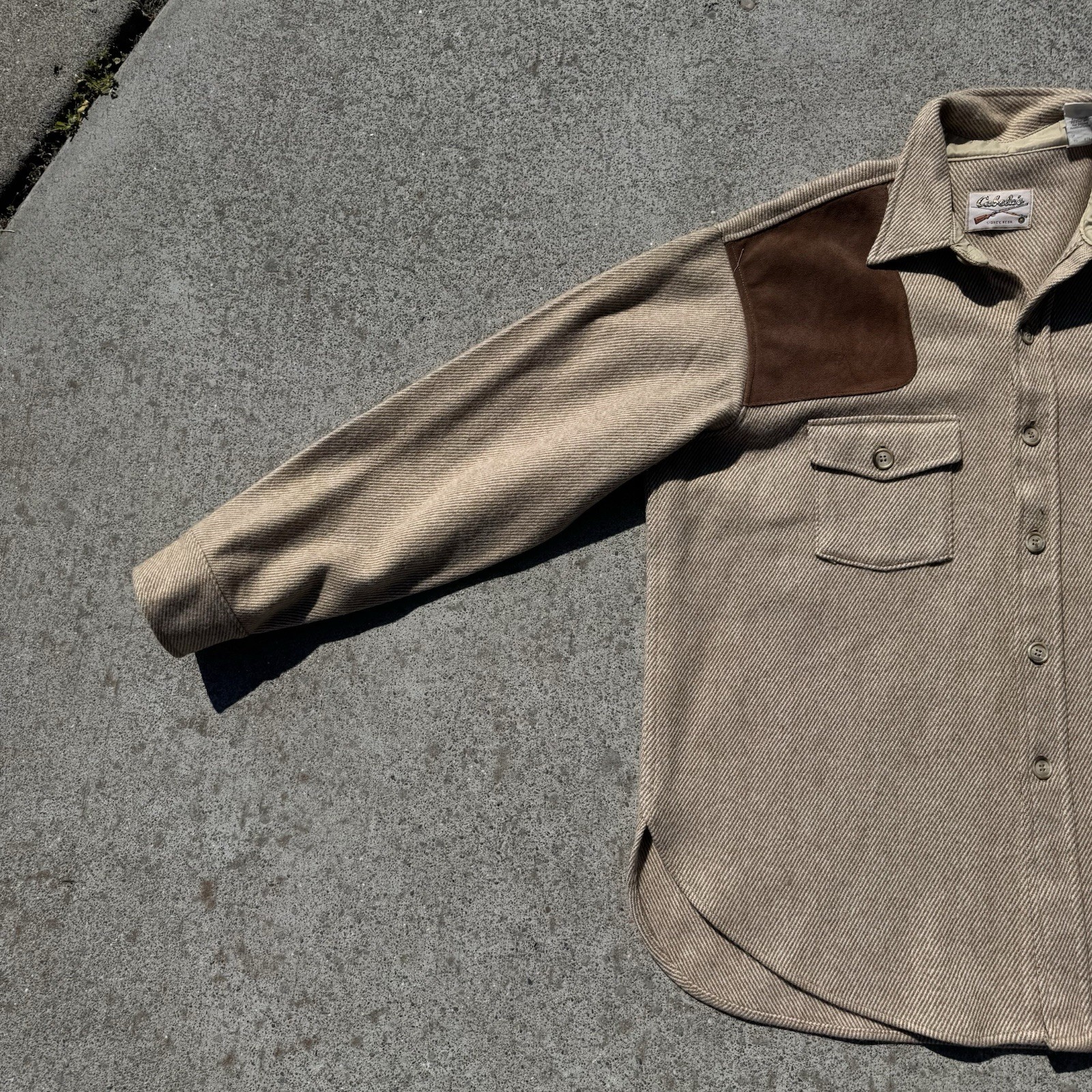 Vtg. Cabelas Wool Blend Hunting Shirt Tan Herringbone Shooting Patches Mens XL