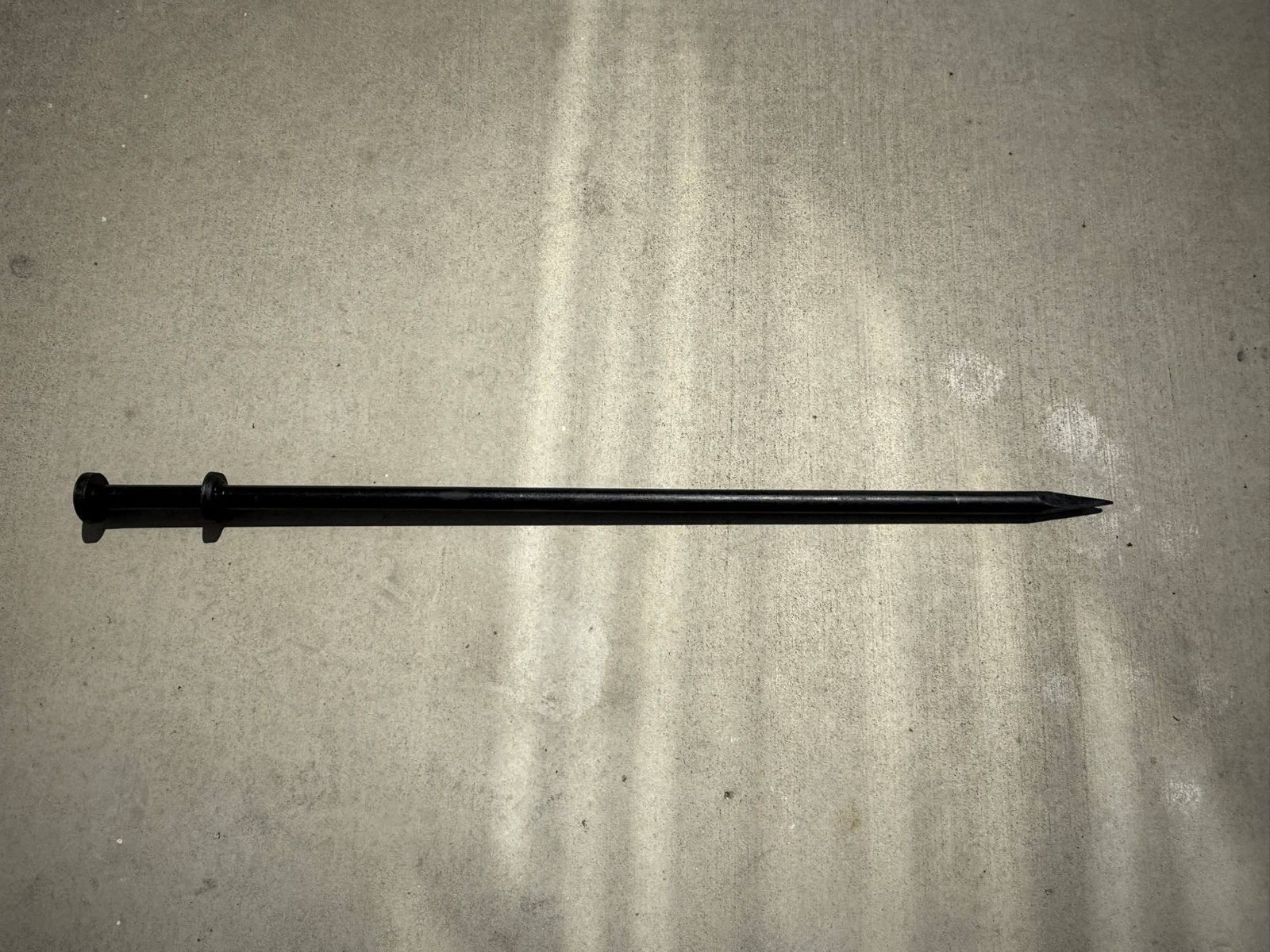 1″ x 40″ Commercial Grade Steel Tent Stake – Dbl Headed Spikes – Sandbaggy