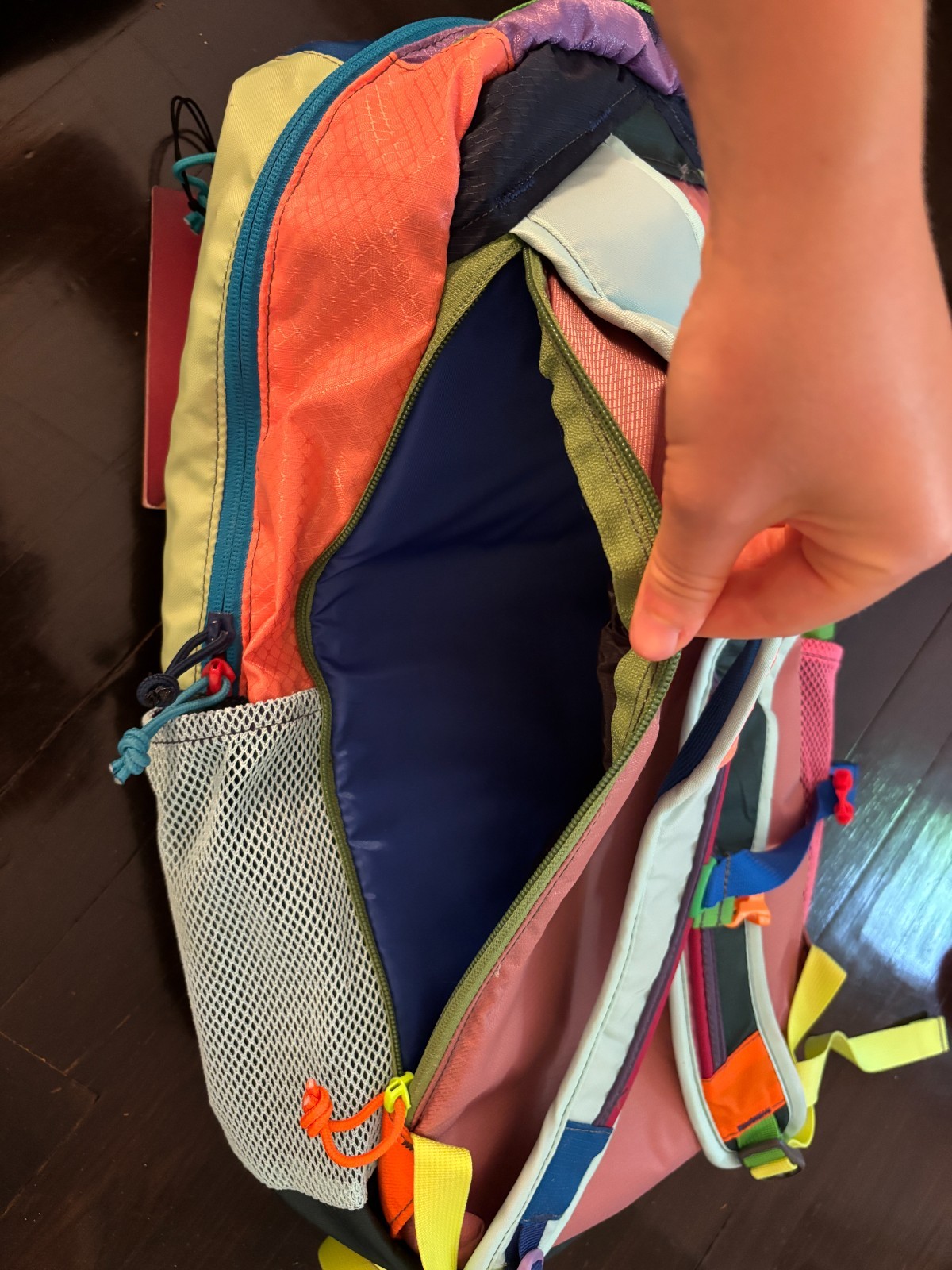 NEWcotopaxi batac 24L del dia lightweight backpack multicolor-lots of pockets