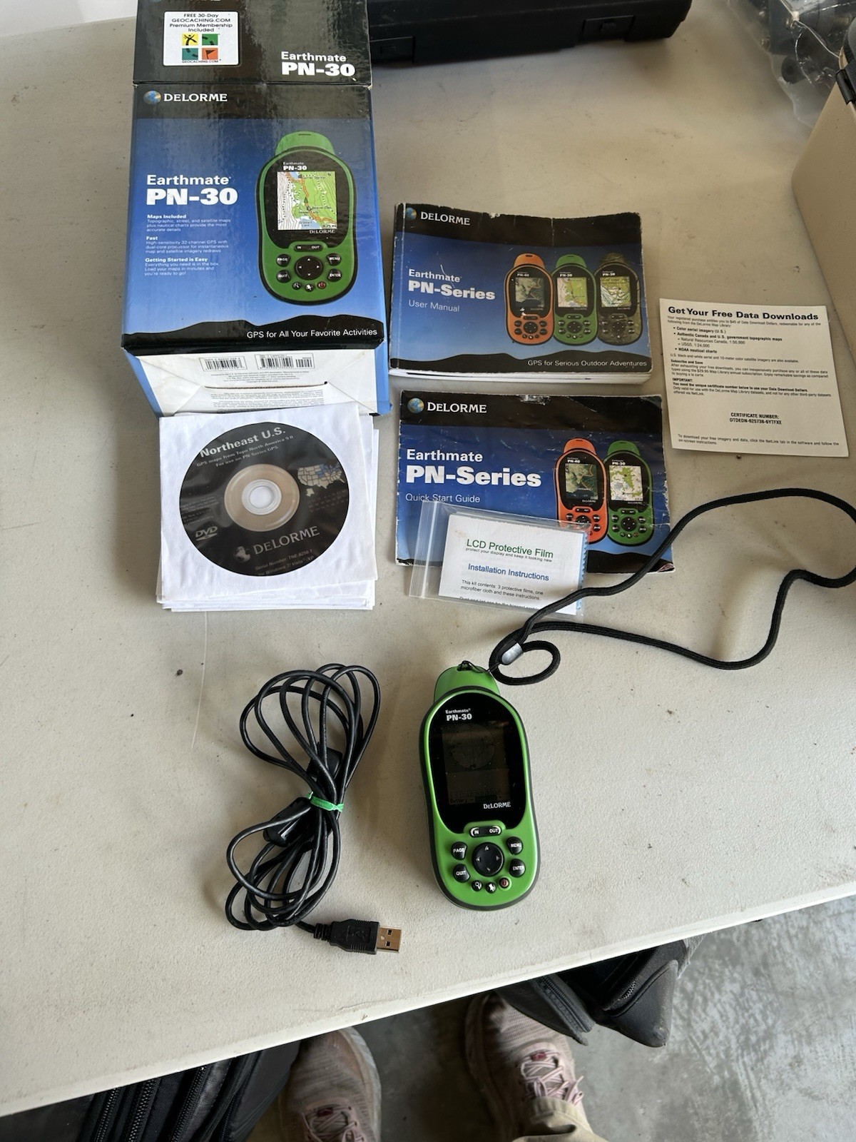 Delorme Earthmate PN-30 Portable GPS Navigator Tested Works