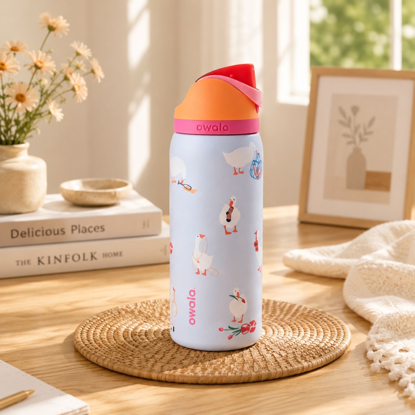 Owala UO Exclusive Silly Goose FreeSip 32 oz Water Bottle Limited Edition New