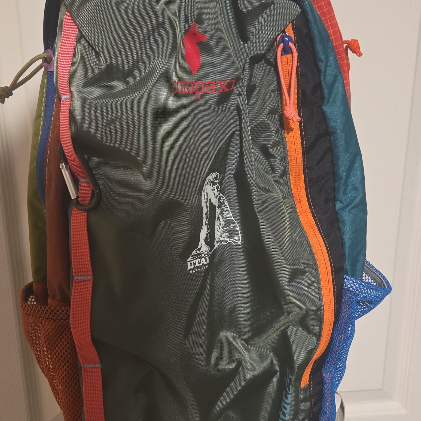 75% OFF Cotopaxi Batac 24 Utah Life Elevated Hiking Backpack 24L Multicolor