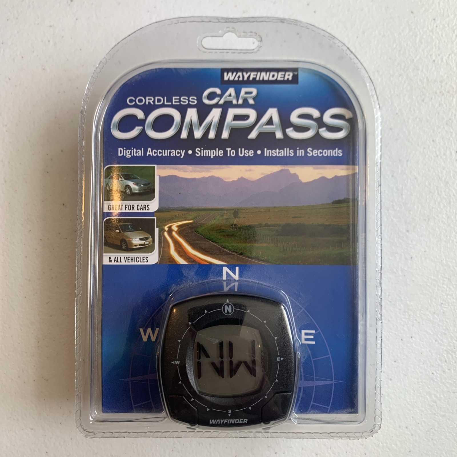 New Sealed Wayfinder V100 Cordless Car Compass Black