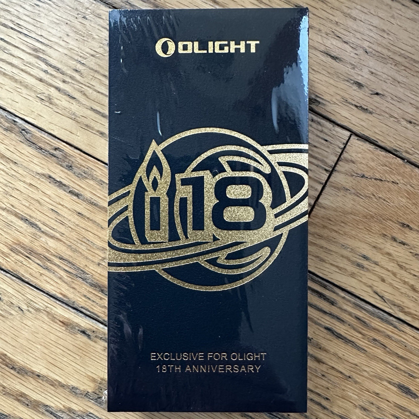 Olight I18 (Brass) Limited Edition EDC Keychain Flashlight With TIR Lens