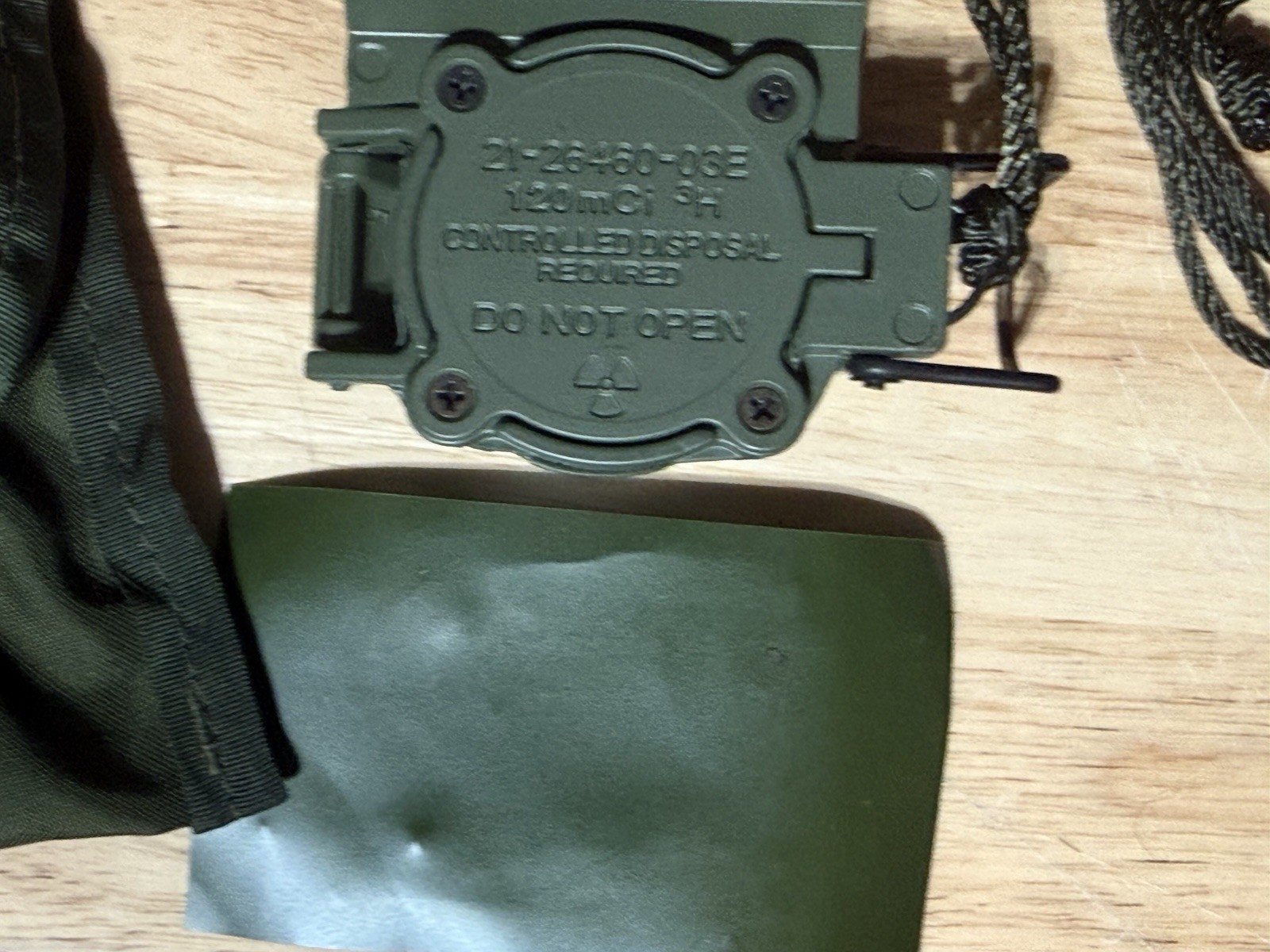 Cammenga Model 3H Tritium Lensatic Compass 6605-01-196-6971 W/Pouch Instructions
