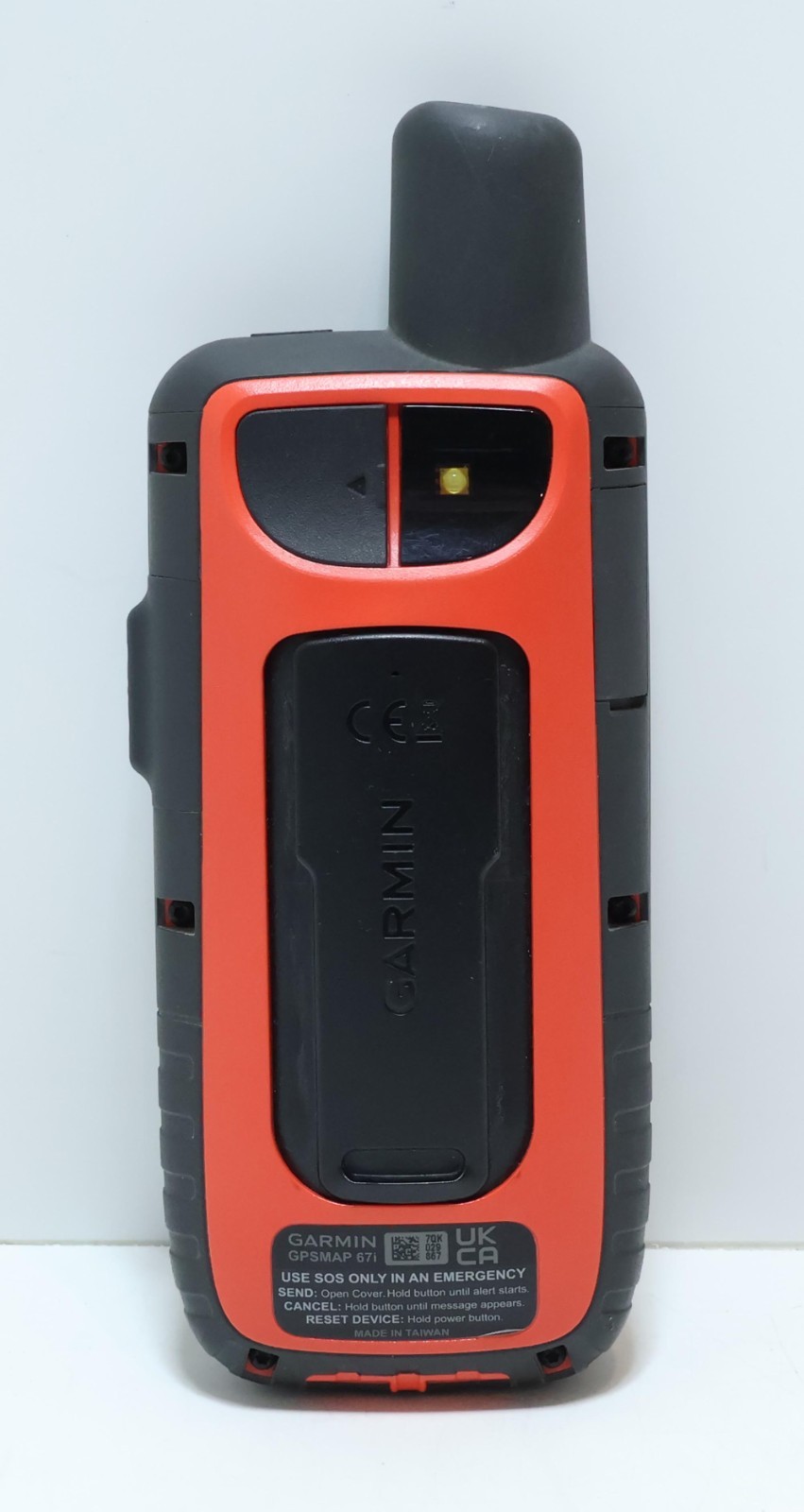 Garmin GPSMAP 67i Outdoor GPS Handheld with inReach Satellite Technology