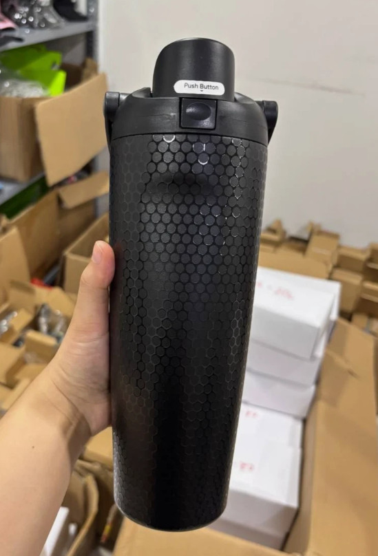 Owala FreeSip 30oz Insulated Water Bottle Fairways For Days Golf Black – New BOX