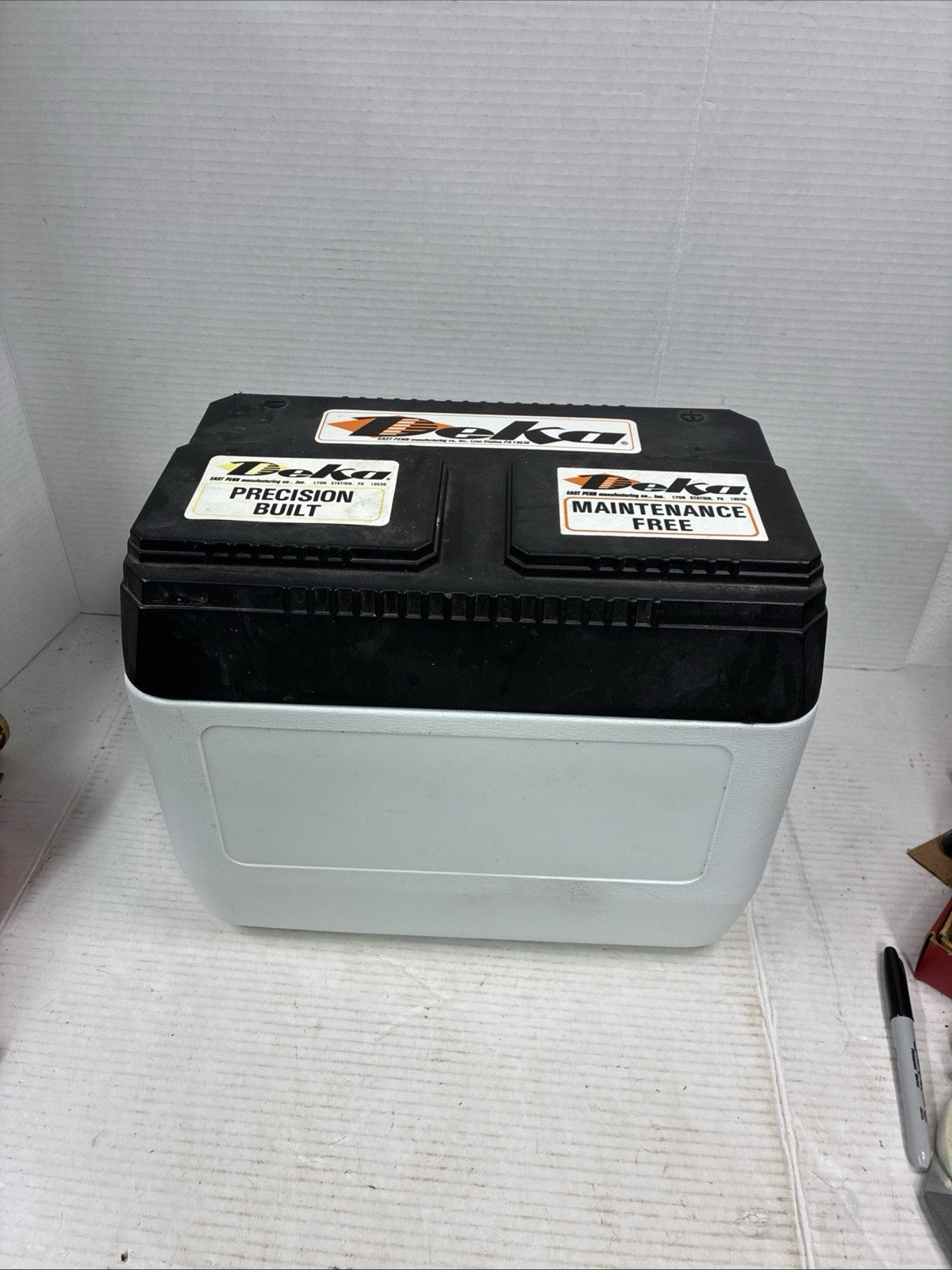 Vintage Deka Battery Cooler East Penn Mfg In Great Condition See Description