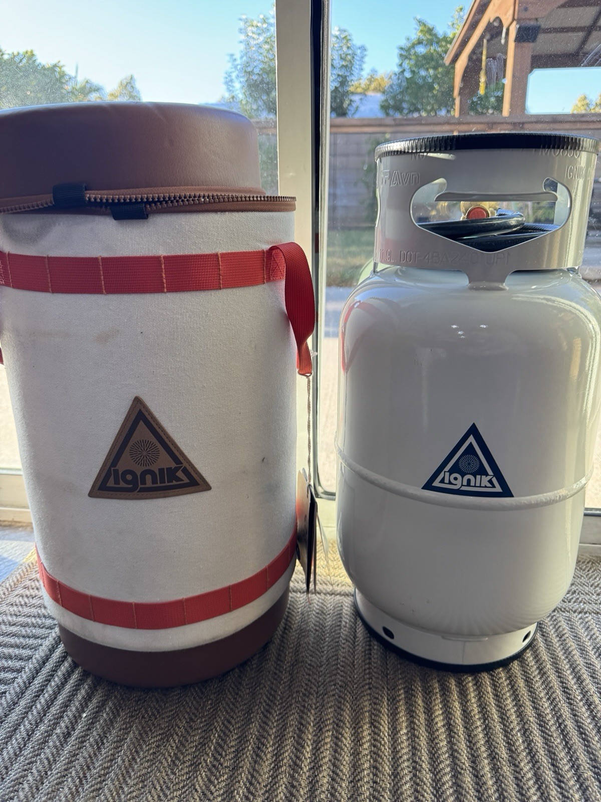Ignik Refillable Gas Growler-X 10 Pound Empty Propane Tank with Carry Case