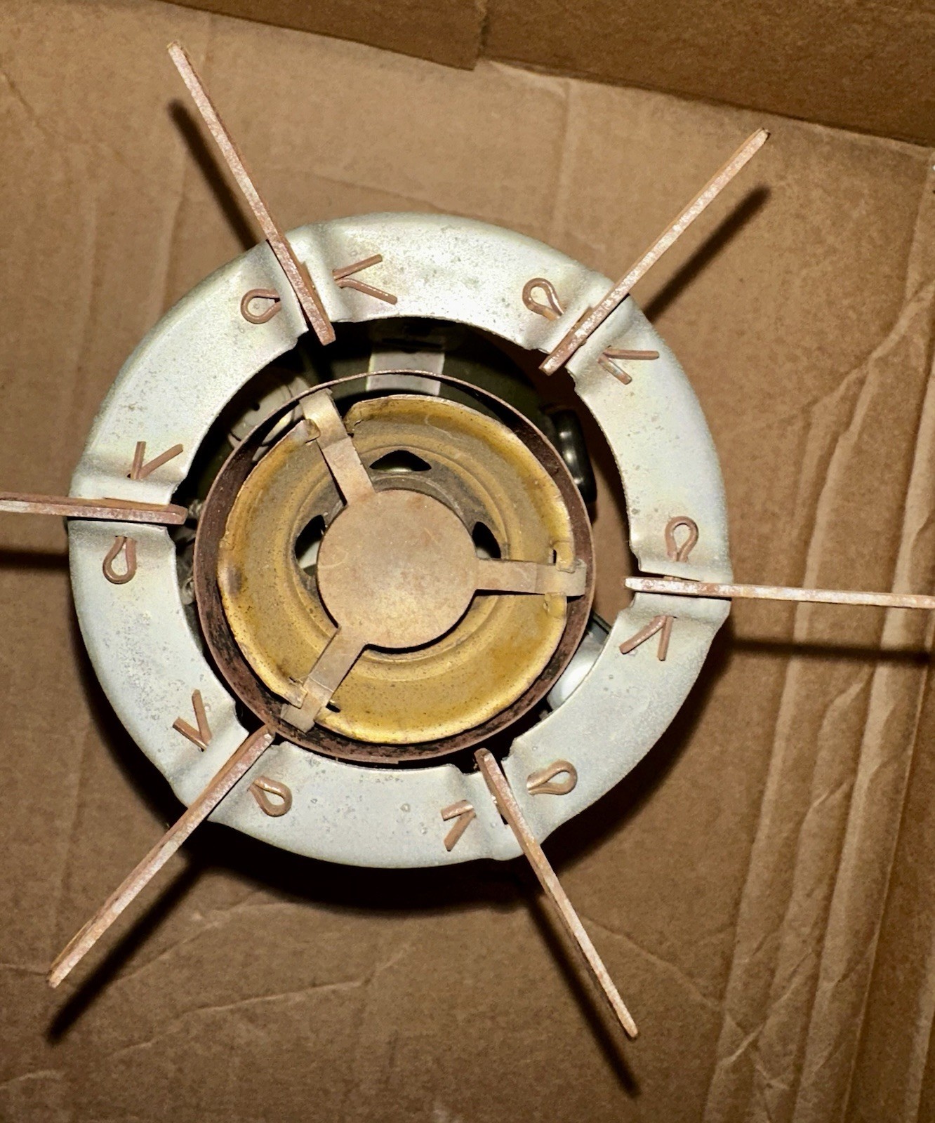 1945 U.S. Military Model 520 G.I. Pocket Stove (M1941.)No Case