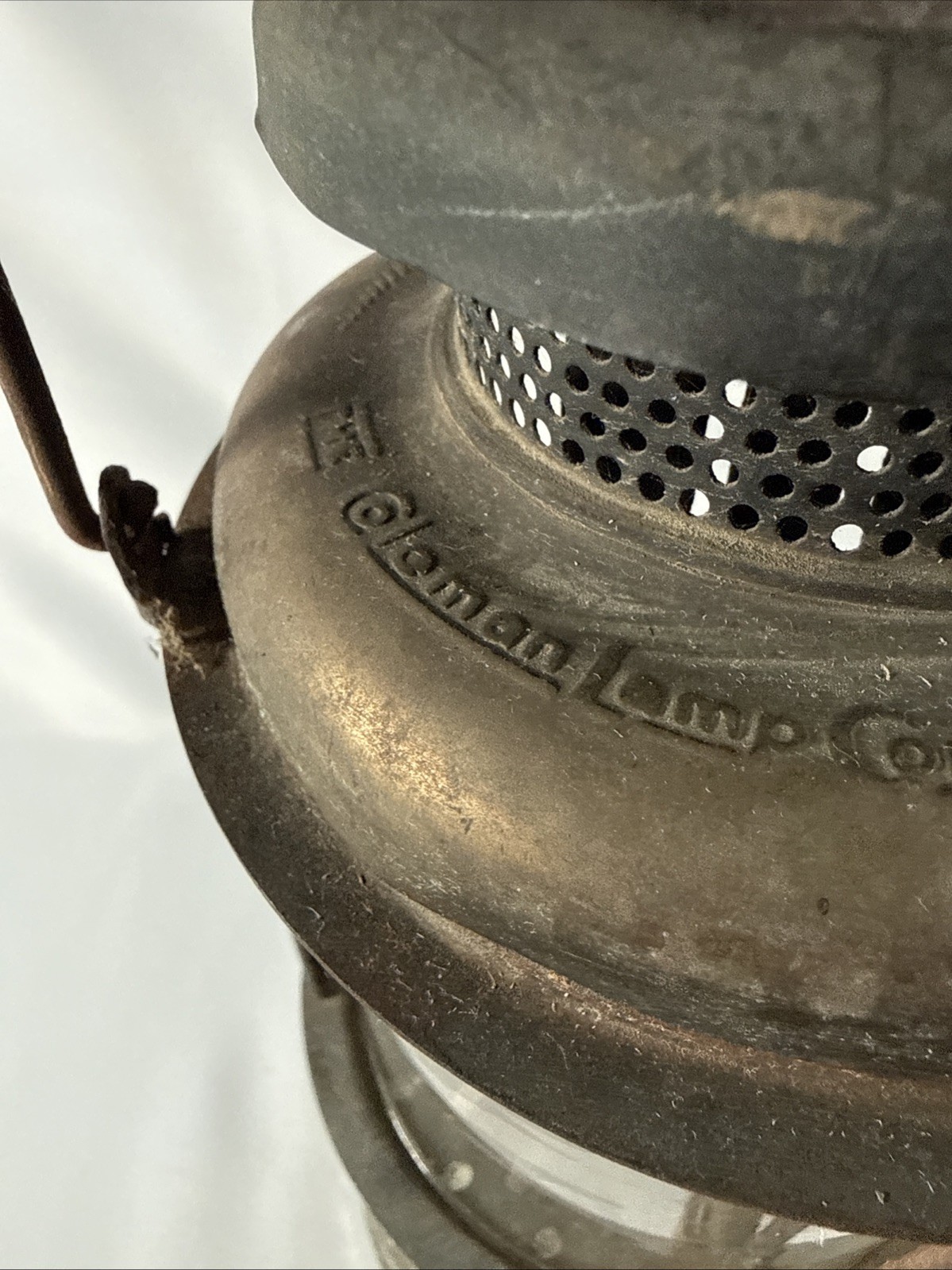 Antique Coleman Quick Lite Lantern with Older Green Pyrex Logo Globe L427