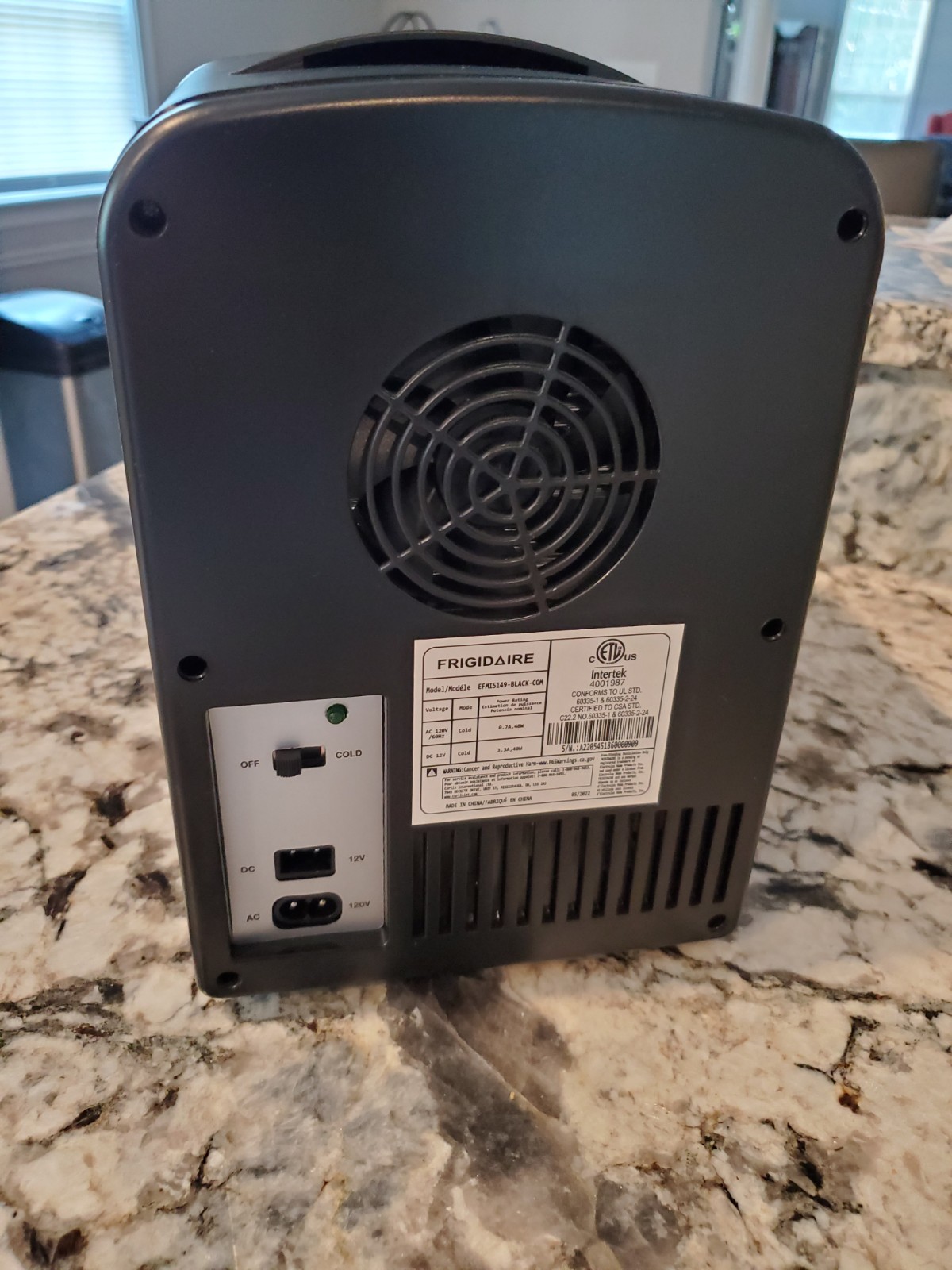 Frigidaire Mini Portable Compact Personal Fridge Cooler