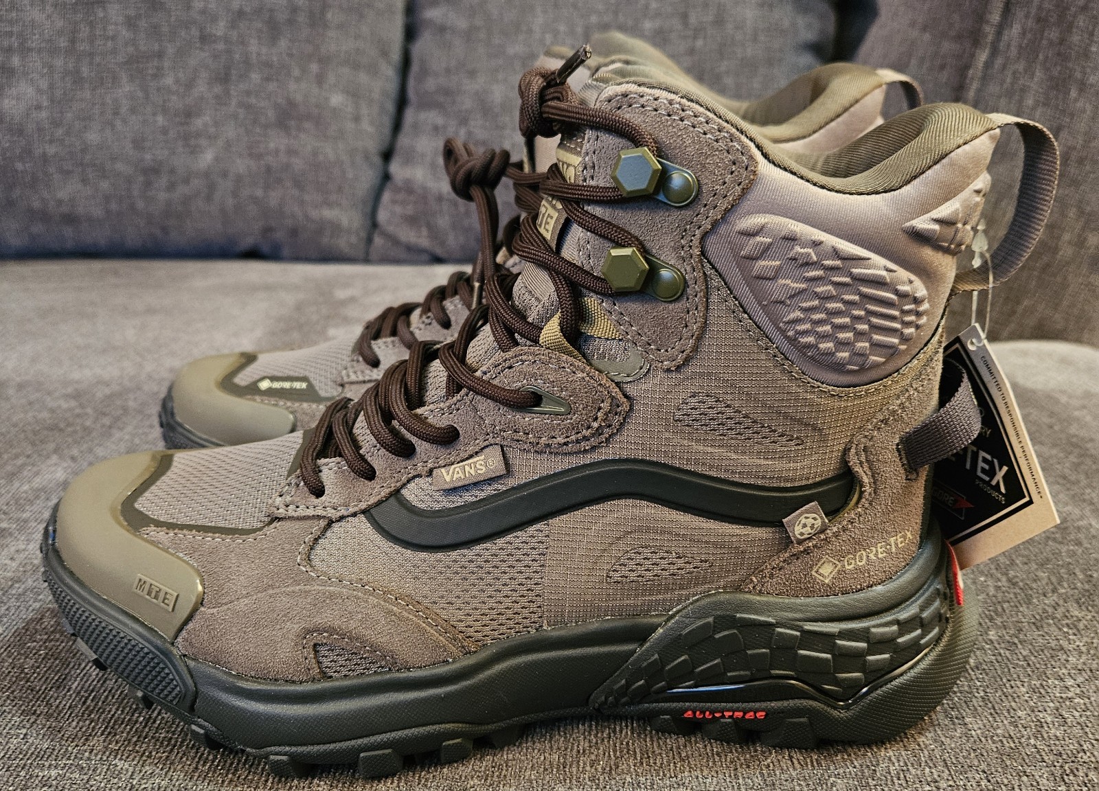 Vans UltraRange EXO Hi GORE-TEX MTE-3 Walnut Brown Men 6.5 Women 8 VN0A5JHZ92S