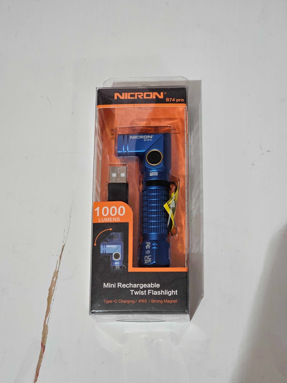 Nicron B74 Pro Rechargeable Flashlight Right Angle 90 Degree 1000 Lumens